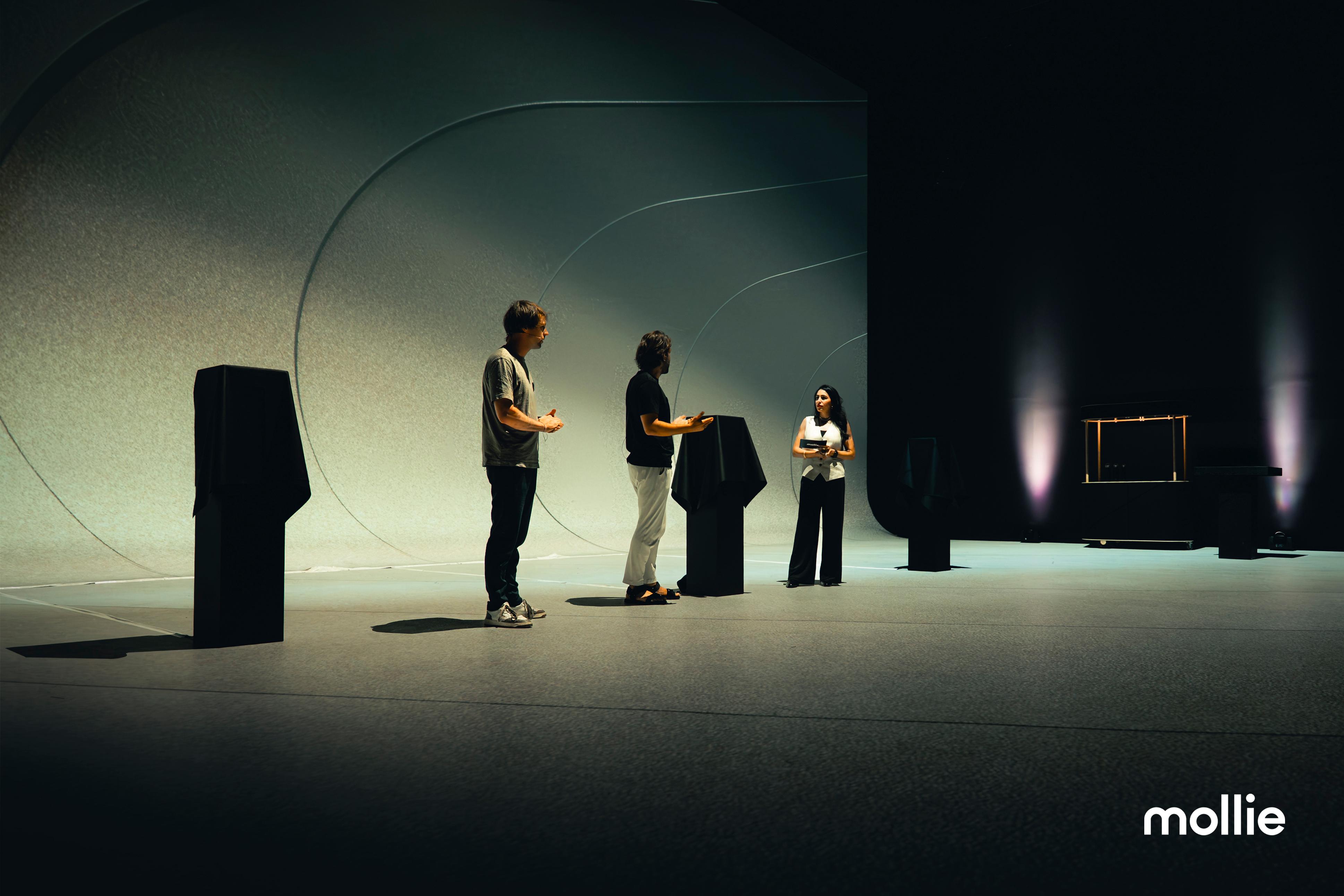 Mollie, Event, Image4